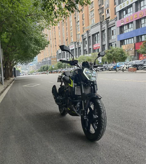 几个月的美女一手车子，实表无倒车，摔车，手...