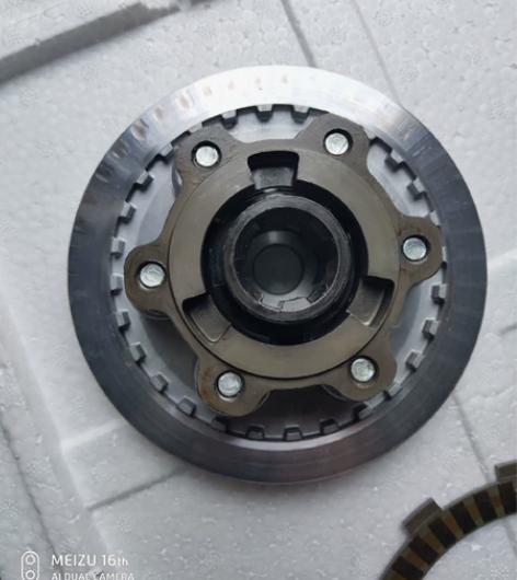 铃木tl1000r版离合器，基本没有磨损。...