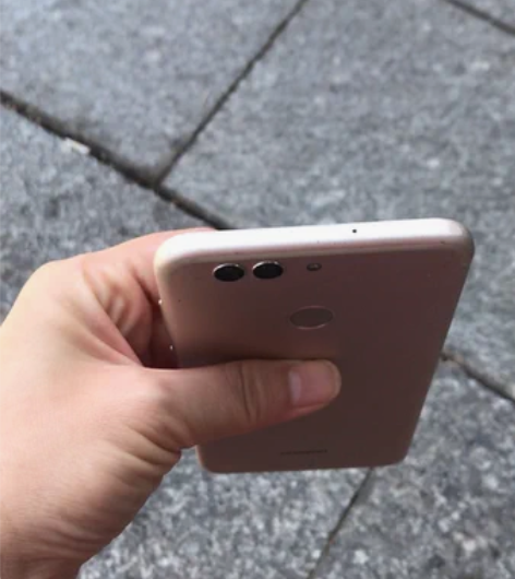 华为nova2s plus   4+128...