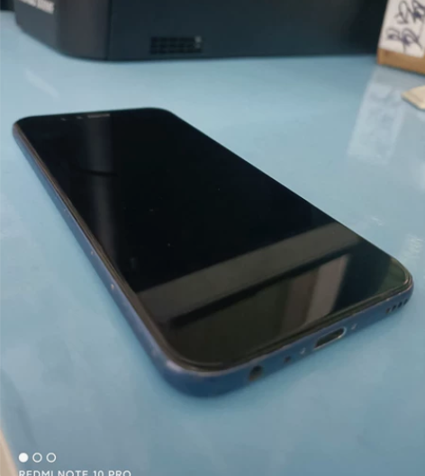 华为nova2 成色还可以 包邮顺丰 账号...