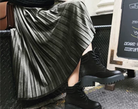 金丝绒半身裙女春秋中长款高腰显瘦垂感百褶裙...