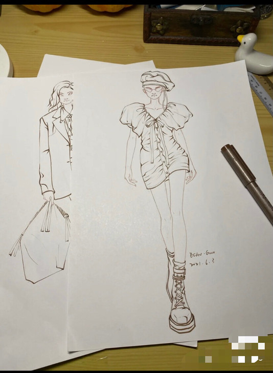 画线稿接单,可邮原稿,私聊