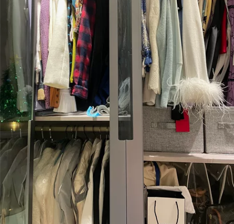 本人是衣控 每年都会买好多 马上冬天来了 ...