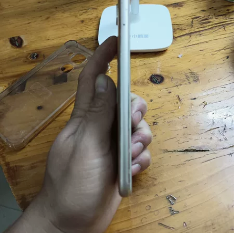 自用华为麦芒5手机，4+64G，九成新，功...