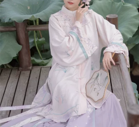 暂挂川黛已绝版淡奶黄川黛时光花鸟诗风月复古...