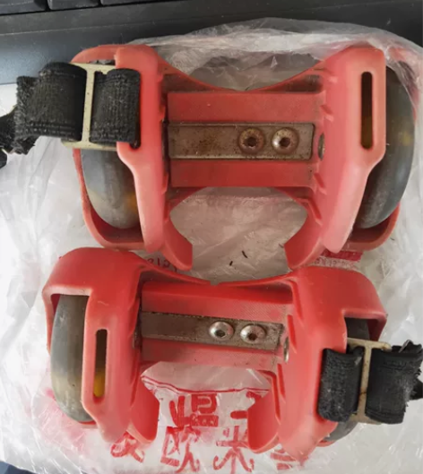 低价出售儿童暴走鞋 感兴趣的话点“我想要”...