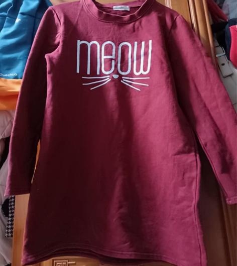 酒红色中裙 质量很好 很保暖 不议价！11...