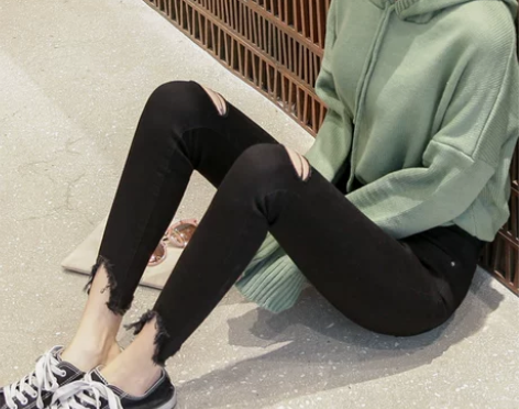 2017春装新款高腰膝盖破洞牛仔裤女黑色小...