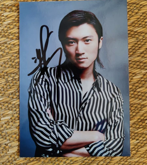 香港明星 中国好声音 谢霆锋   亲笔签名...