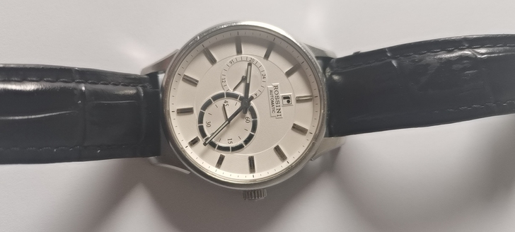 罗西尼手表低价出