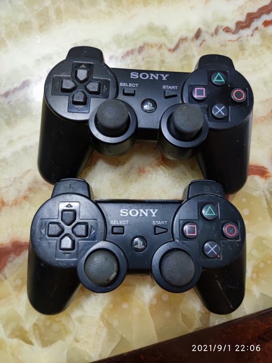 索尼原装ps3无线六轴手柄，不带振动的初代...