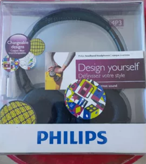 飞利浦耳机，带各种logo贴纸 感兴趣的话...