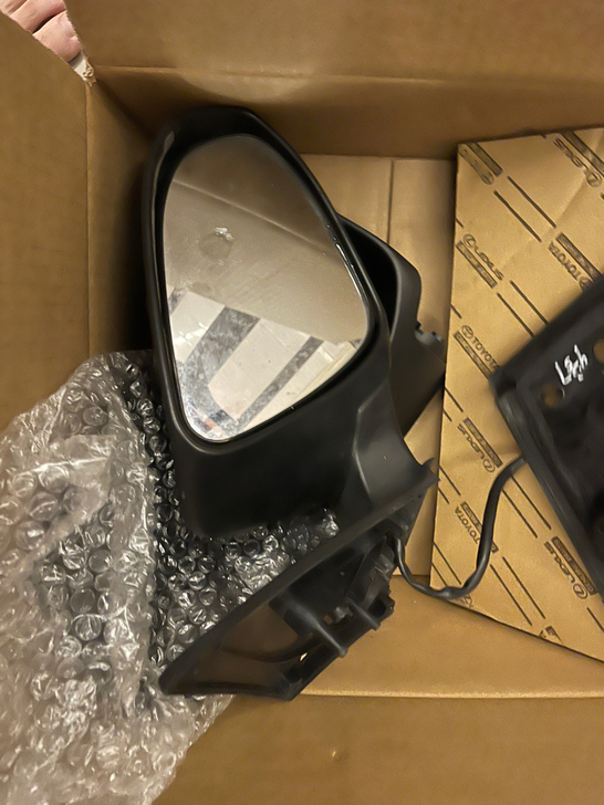 2014卡罗拉副厂左后视镜,因更换原厂左后...