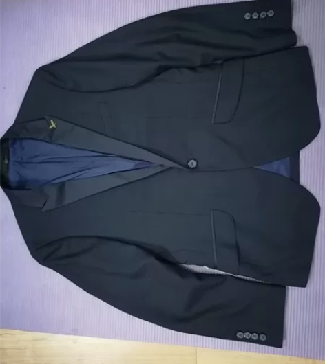 男式深蓝色绅士西服真实描述：全新店铺折扣商...