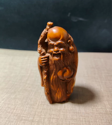 黄杨木寿星木雕,形象生动,品相完好,把玩佳...