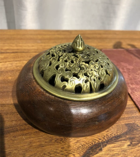 盘香炉 全新 感兴趣的话点“我想要”和我私...