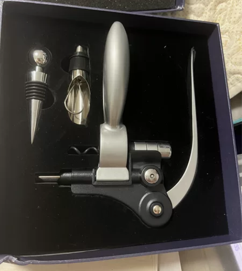 红酒开瓶器，全新35包邮 感兴趣的话点“我...