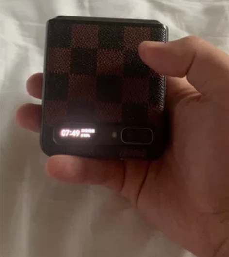 韩版三星Zflip2代，单卡全网通5G，骁...