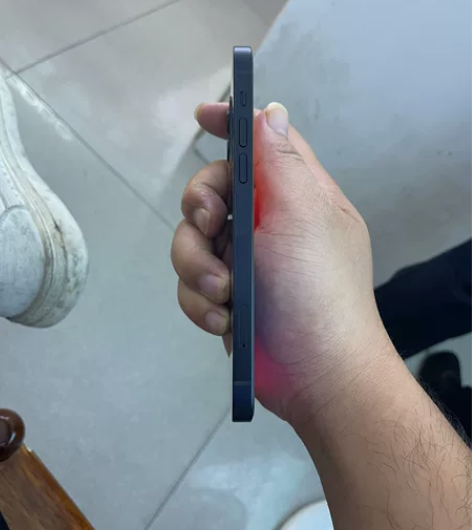 苹果12 128  系统还是刚买的那个系统...