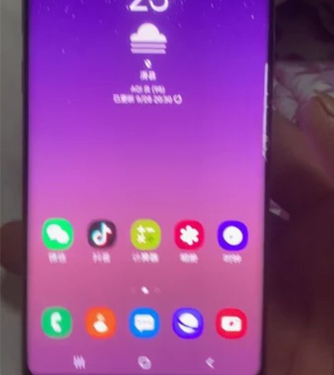 三星note8手机，换了苹果手机，所以出手...