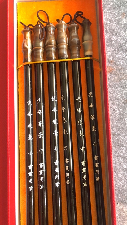家人亲戚文具店倒闭  帮助处理亏本出来6支...