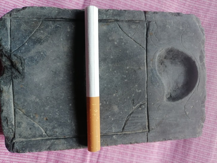 青石砚台，年代久远，文房四宝，高档东西值得...