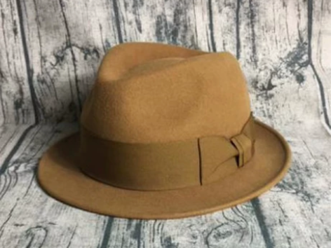 秋冬驼色纯羊毛礼帽，中码头围56到57cm...