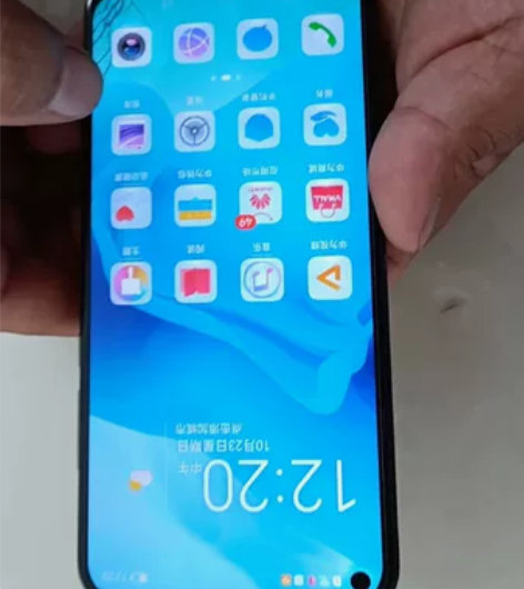本人自用荣耀v20  纯原装屏幕 外屏碎了...