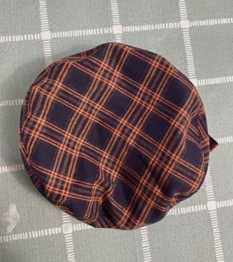 女士贝雷帽 全新仅试戴 感兴趣的话点“我想...