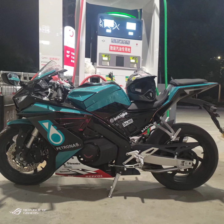 刀锋400，准新车5000公里，手续丢了上...