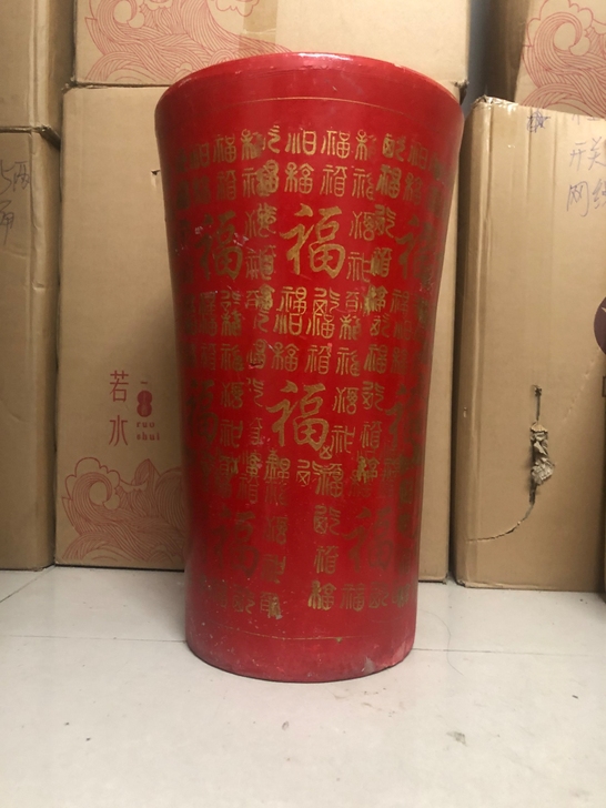 花盆一对(高53 盆口宽30)
