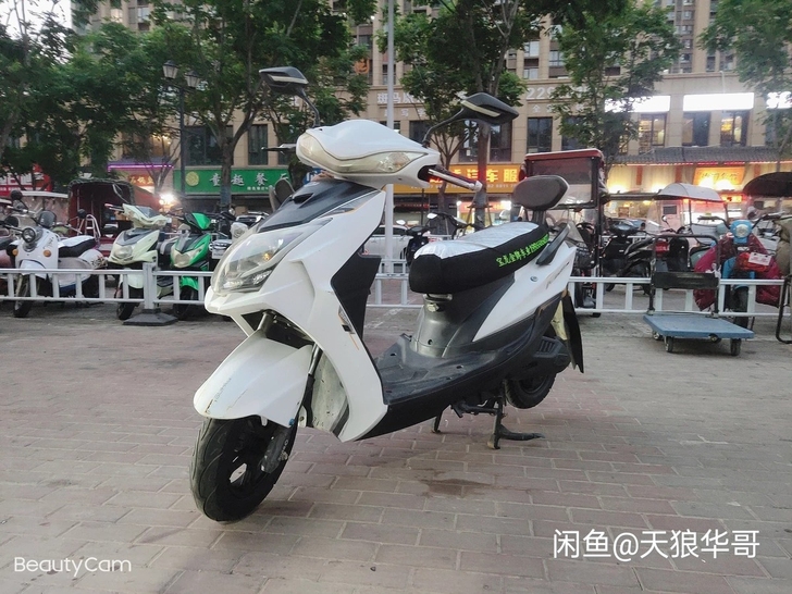 大品牌速派奇电动车！原价3500，60V电...