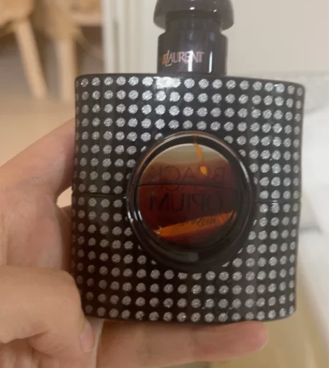 专柜购圣罗兰香水50毫升的用了四分之一。 ...