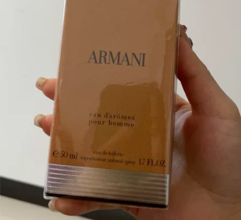 50毫升全新香水 50毫升全新未拆，专柜购...