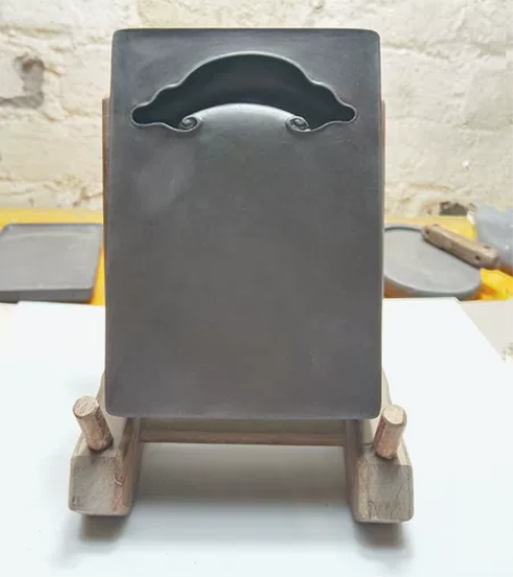 端砚，坑仔岩，如意素砚，石质细腻，石品丰富...