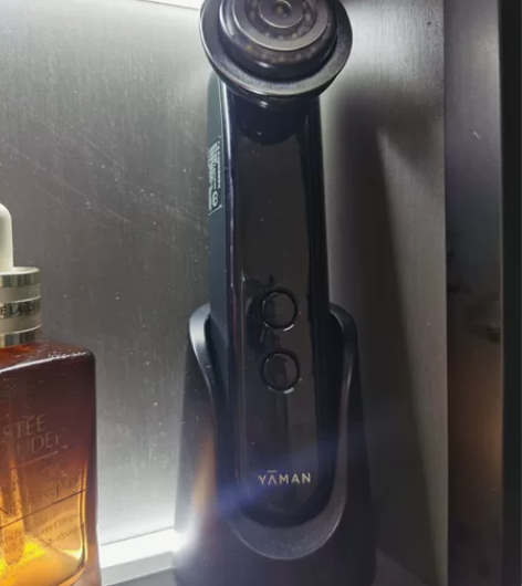 雅萌美容仪MAX，99新，使用不超过5次，...