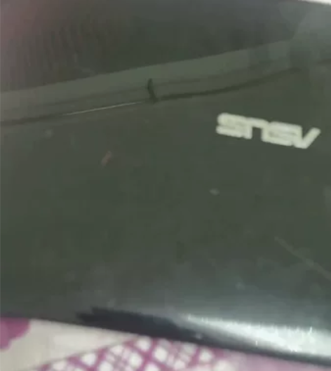 华硕顽石电竞笔记本 I7的2.6ghz处...