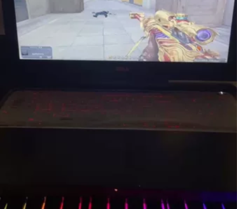 自己用的笔记本别的游戏我也不玩，打cf嘎嘎...