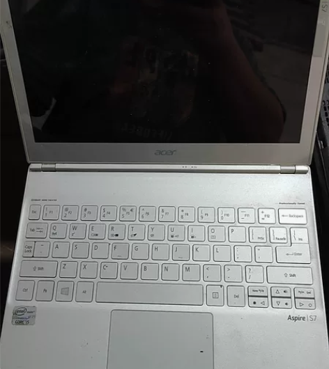出售宏基Aspire  S7，英特尔i5处...