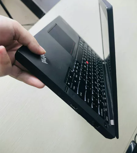 联想笔记本电脑 ThinkPad工作站 英...