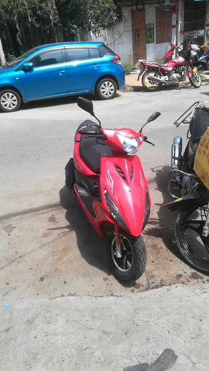 新车九百公里数