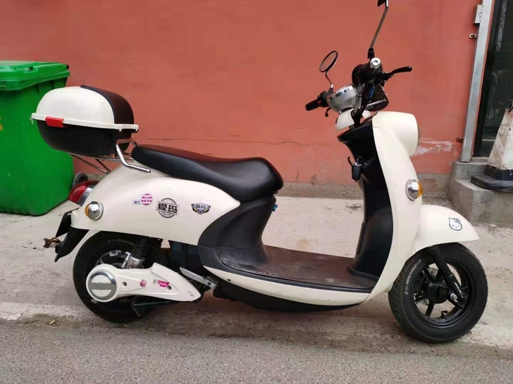 零售批发爱玛雅迪小刀台铃等大品牌电动车！电...