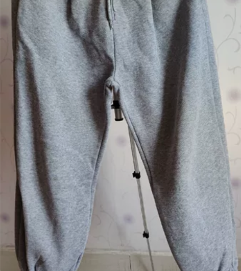 加绒卫裤，质量很好，柔软舒适，穿不了便宜出...