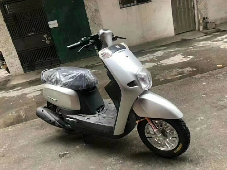 雅马哈酷奇100C  摩托车整车原装 内外...