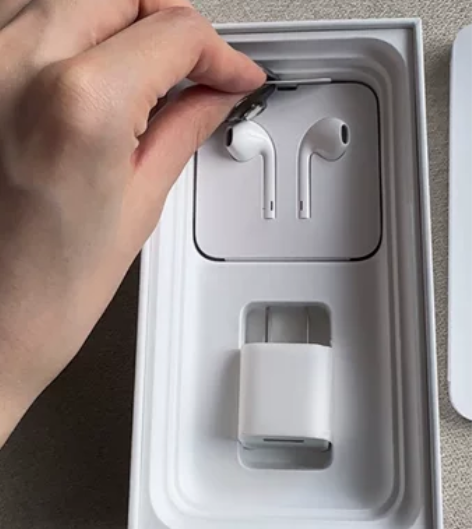 Apple/苹果 iPhone 11 小姐...