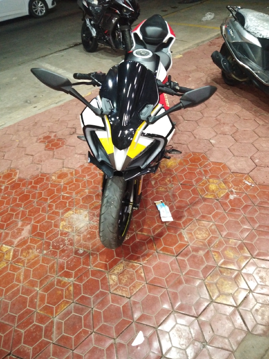 全新公路赛车二手摩托车精品车本田，铃木，雅...