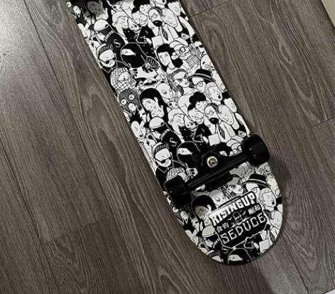 极限公社DBH滑板 全新 买来之后一次都没...