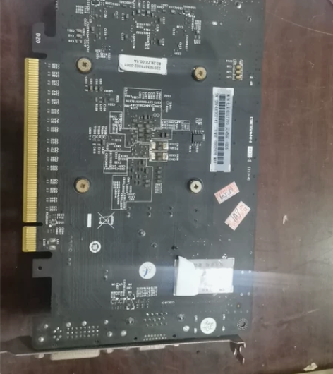 七彩虹gt720 1g d5 成色如下面实...