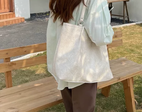 全新大容量质感托特包女手提小众高级感洋气早...