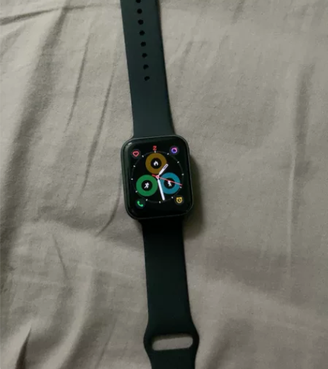 魅族watch黑色手表，成色9新以上，屏幕...